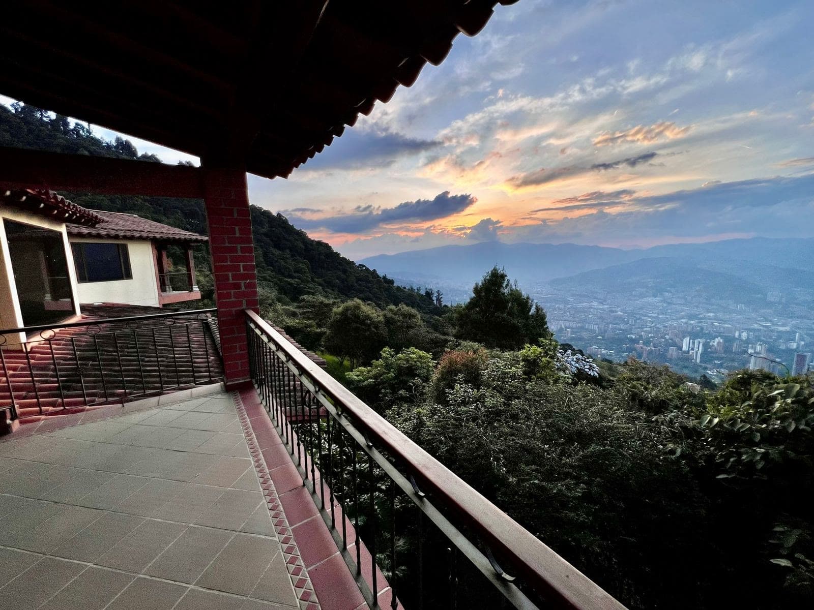 CASA CEDRO VERDE