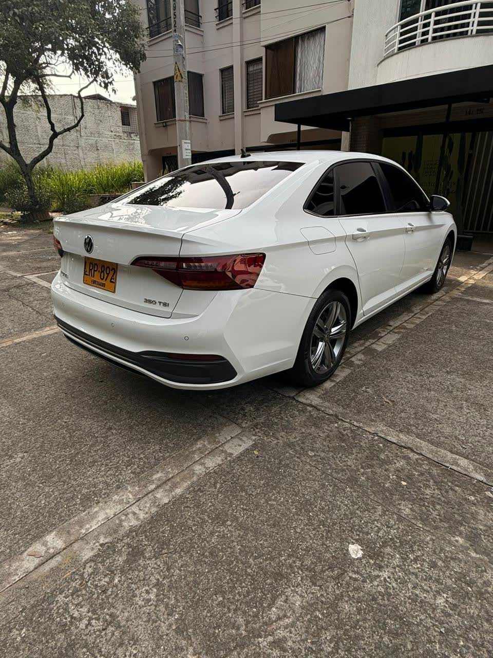 Volkswagen Jetta TSI 2