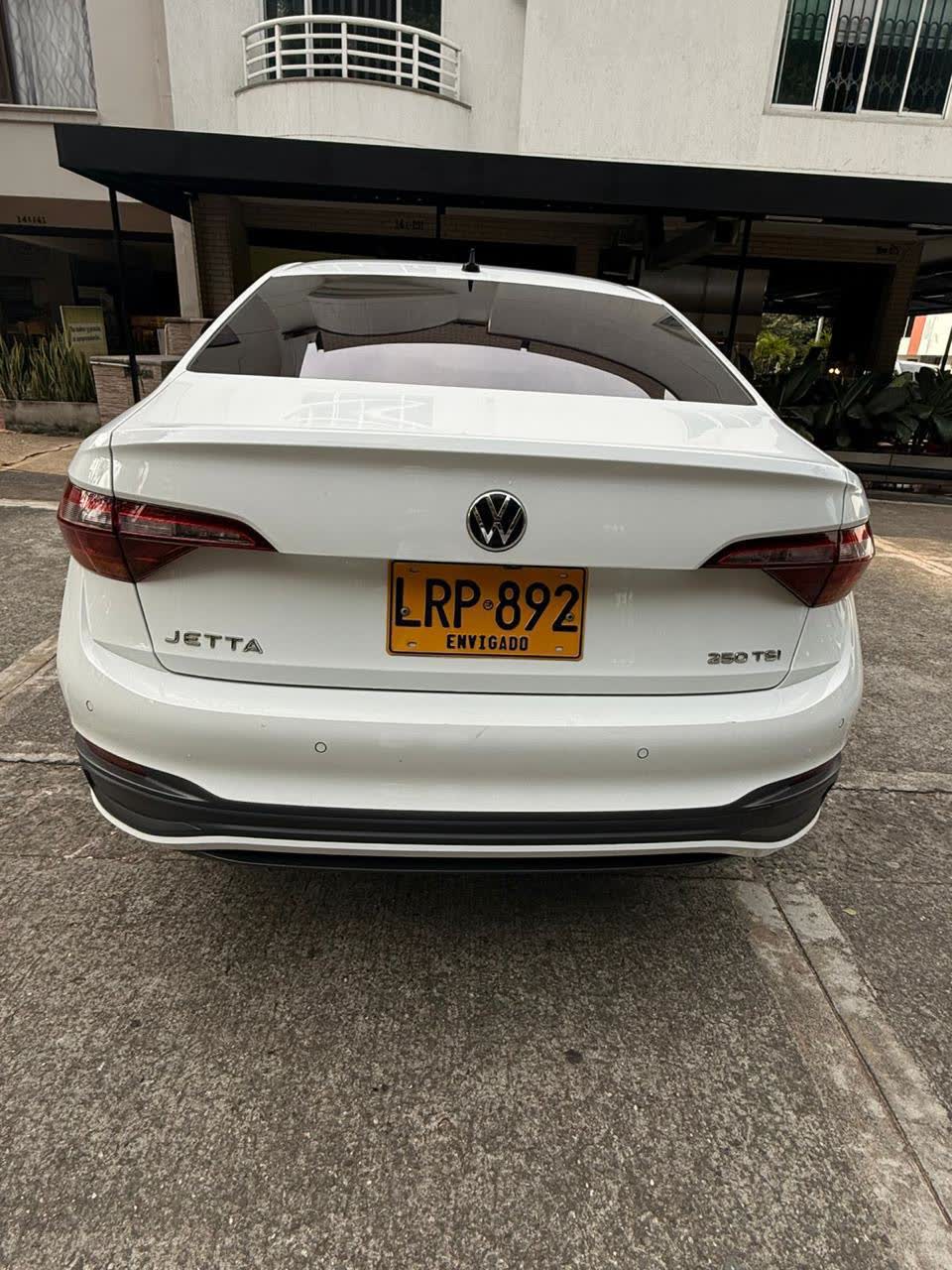 Volkswagen Jetta TSI 3