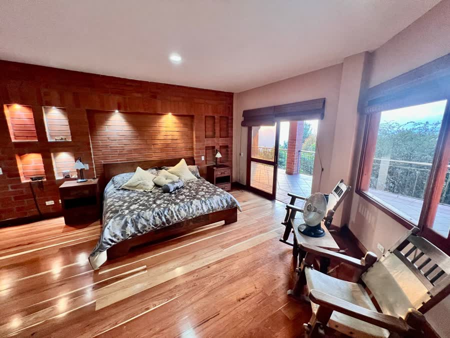 CASA CEDRO VERDE 18