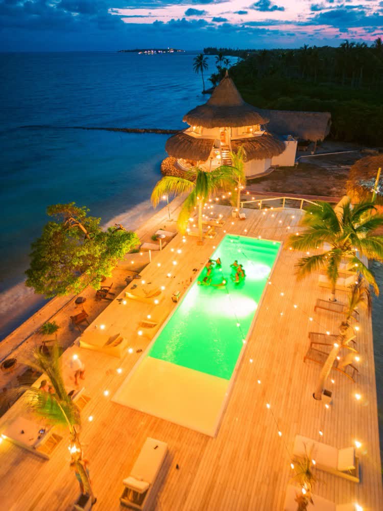 CRYSTAL BEACH 5